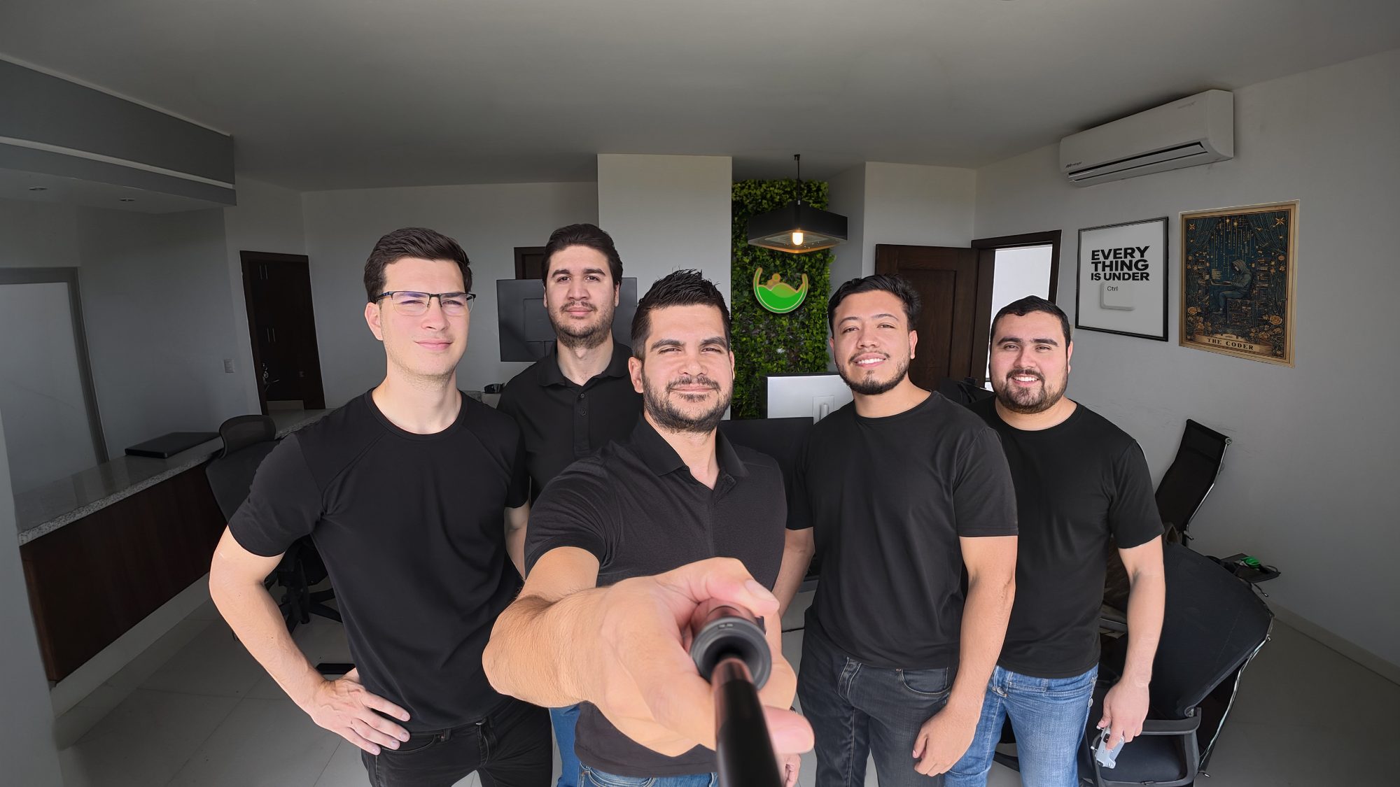 The Lemon Labs crew in Colima, Mexico